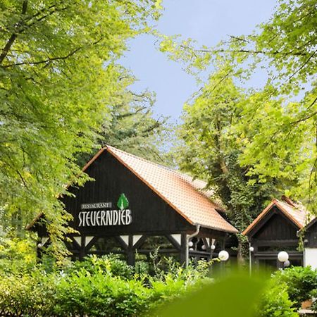 Restaurant & Logis Steuerndieb ハノーファー エクステリア 写真
