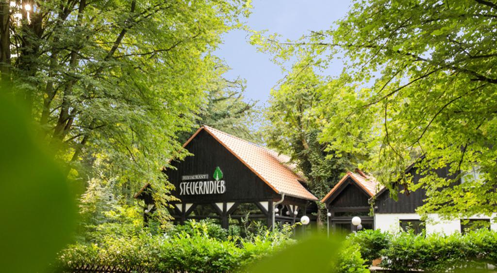 Restaurant & Logis Steuerndieb ハノーファー エクステリア 写真